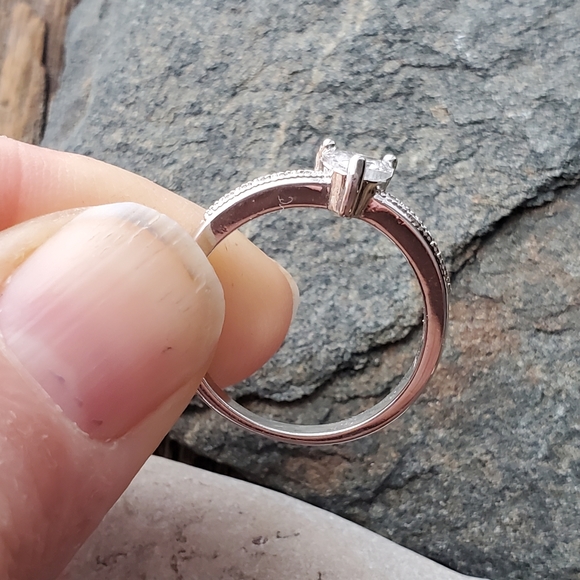 Ring Heart Charmed Aroma - Picture 3 of 3